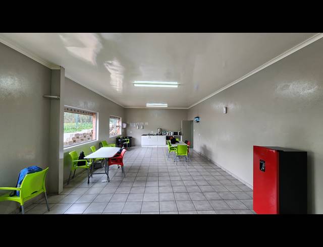 3,234M² WAREHOUSE TO LET IN COSMO BUSINESS PARK